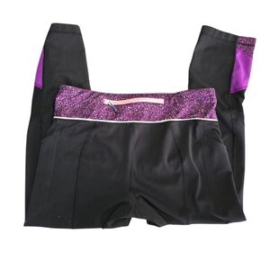 Lululemon Black and Violet Pace Rival Crop